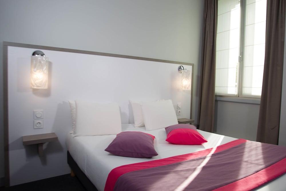 Hotel De Champagne Angers Bagian luar foto