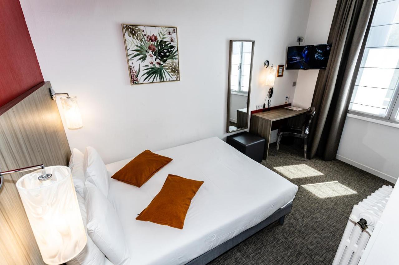 Hotel De Champagne Angers Bagian luar foto
