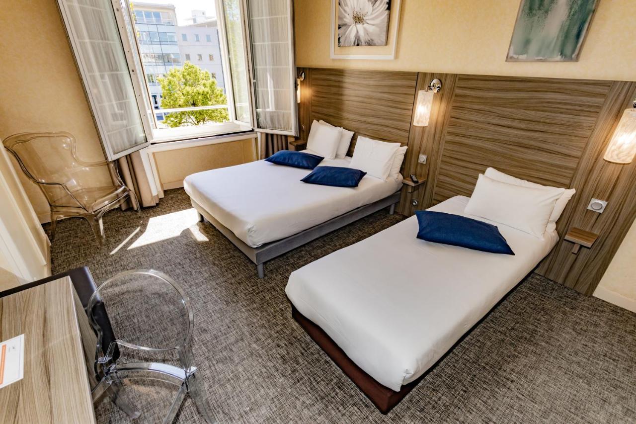 Hotel De Champagne Angers Bagian luar foto